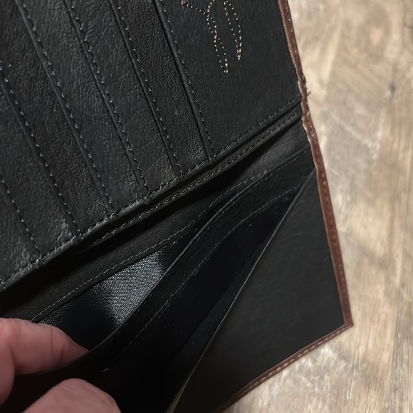 Justin Rodeo Genuine Leather Low Profile,RFID,8 card slots,slip pockets,Concho - Picture 4 of 14